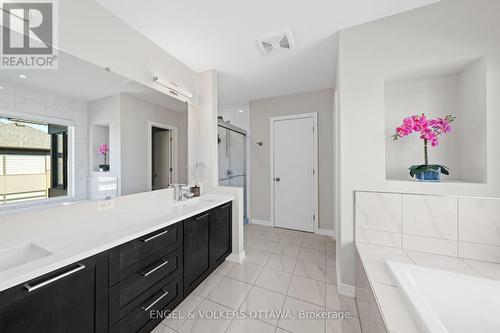 933 Islington Way, Ottawa, ON - Indoor Photo Showing Bathroom