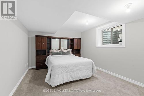 933 Islington Way, Ottawa, ON - Indoor Photo Showing Bedroom