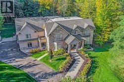 19 GLENHILL TRAIL  Whitchurch-Stouffville, ON L4A 1L9