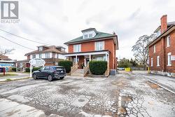 231 KING STREET E  Oshawa (Central), ON L1H 1C5