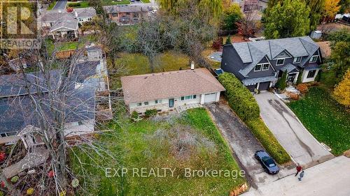 1361 Stanbury Road, Oakville (Wo West), ON - Outdoor