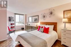 principal bedroom 316 #2 - 