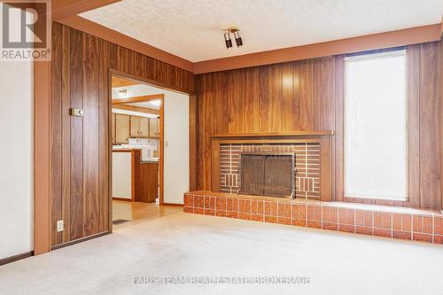 175 Mary Street, Orillia, ON - Indoor With Fireplace