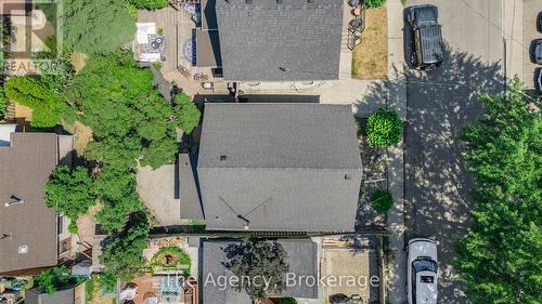 1 Mareve Avenue, Hamilton (Hamilton Beach), ON - Outdoor