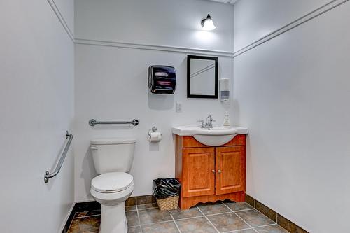 Powder room - 202-256 Rue De Montigny, Saint-Jérôme, QC - Indoor Photo Showing Bathroom
