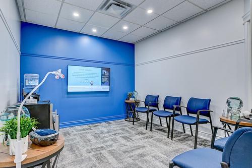 Salle - 202-256 Rue De Montigny, Saint-Jérôme, QC - Indoor