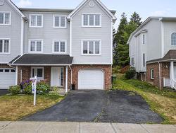 4 Wembley Place  Halifax, NS B3S 1E6