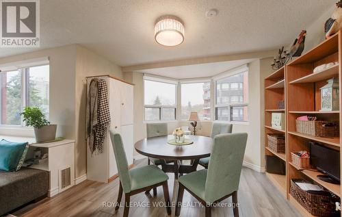 303 - 20 Ellen Street E, Kitchener, ON - Indoor Photo Showing Dining Room