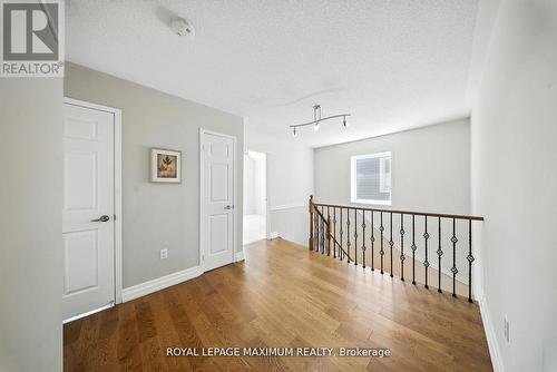 80 Cauthers Crescent, New Tecumseth, ON - Indoor Photo Showing Other Room