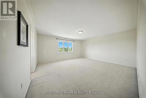 80 Cauthers Crescent, New Tecumseth, ON - Indoor Photo Showing Other Room