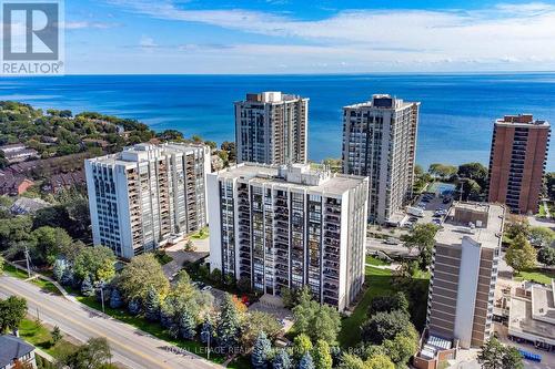 1407 - 2185 MARINE DRIVE  Oakville, ON L6L 5L6