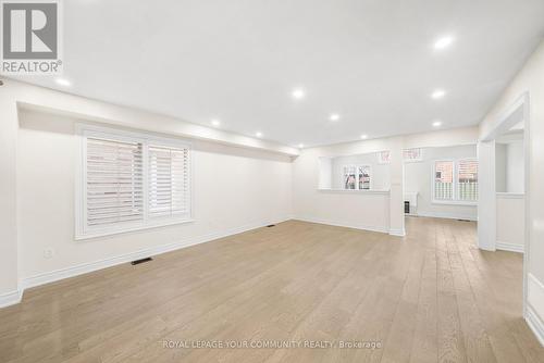 32 Downy Emerald Drive, Bradford West Gwillimbury, ON - Indoor Photo Showing Other Room