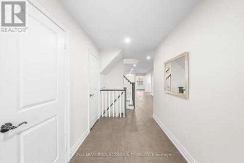 32 Downy Emerald Drive, Bradford West Gwillimbury, ON - Indoor Photo Showing Other Room