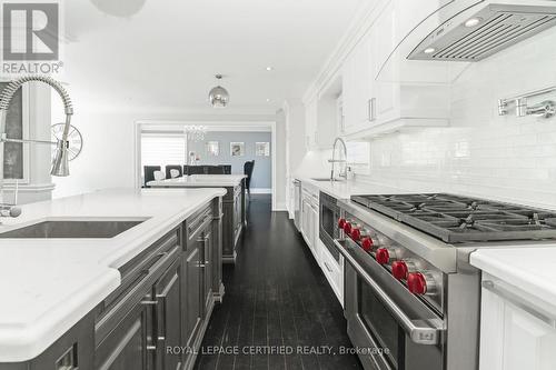 9170 Sideroad 27, Erin, ON - Indoor Photo Showing Kitchen With Upgraded Kitchen