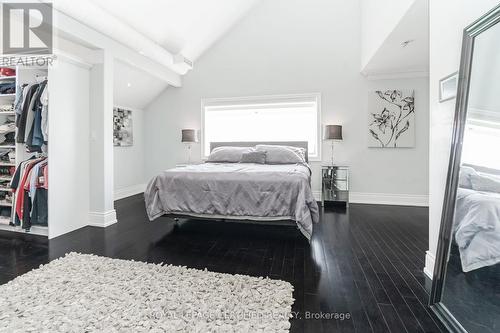 9170 Sideroad 27, Erin, ON - Indoor Photo Showing Bedroom