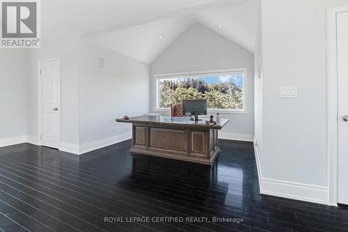 9170 Sideroad 27, Erin, ON - Indoor Photo Showing Other Room