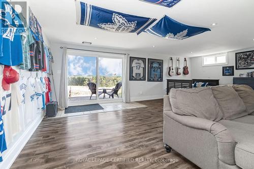 9170 Sideroad 27, Erin, ON - Indoor Photo Showing Other Room