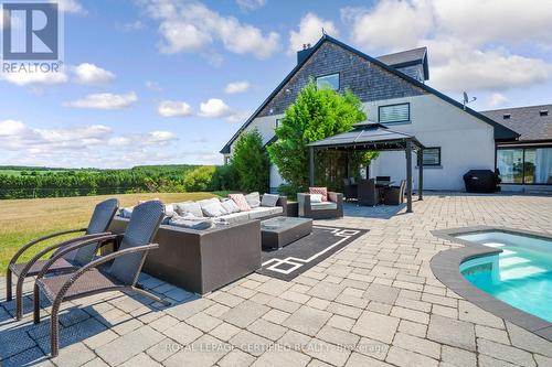 9170 Sideroad 27, Erin, ON - Outdoor With In Ground Pool