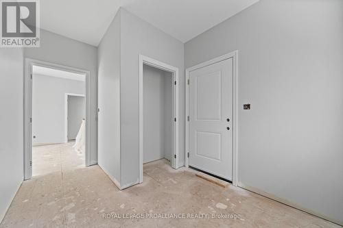 15 Andrew Crescent, Quinte West (Murray Ward), ON - Indoor Photo Showing Other Room