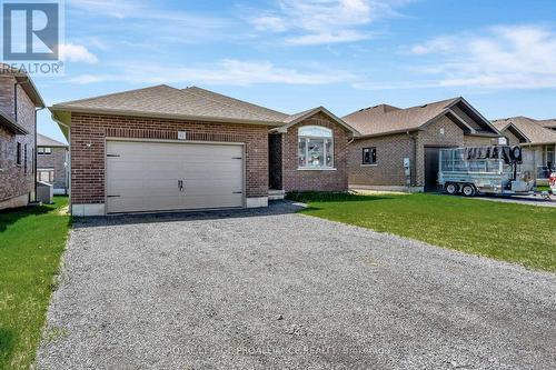 15 Andrew Crescent, Quinte West (Murray Ward), ON - Outdoor