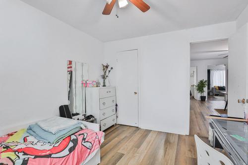 Bedroom - 7  - 13 Rue Lamothe, Blainville, QC - Indoor Photo Showing Bedroom
