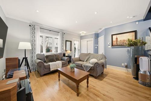 Living room - 17 Rue Des Perdrix, Saint-Basile-Le-Grand, QC - Indoor Photo Showing Living Room
