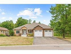 14 Jeannita ST  Shediac, NB E4P 0E8