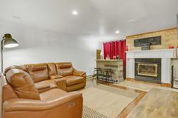 Family room - 