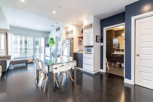 Living room - 1102-1150 Rue St-Denis, Montréal (Ville-Marie), QC - Indoor