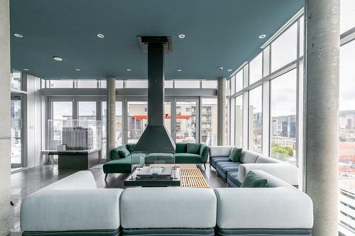 Common room - 1102-1150 Rue St-Denis, Montréal (Ville-Marie), QC - Indoor Photo Showing Living Room