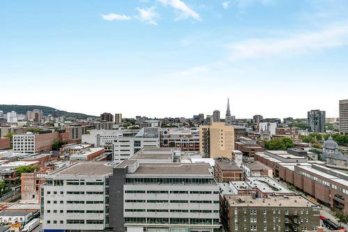 View - 1102-1150 Rue St-Denis, Montréal (Ville-Marie), QC - Outdoor With View