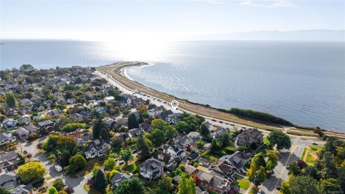1124 Dallas Rd, Victoria, BC - Outdoor With Body Of Water With View