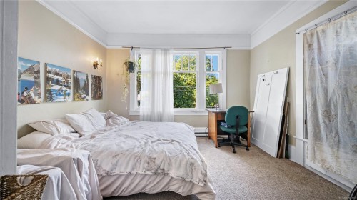 1124 Dallas Rd, Victoria, BC - Indoor Photo Showing Bedroom