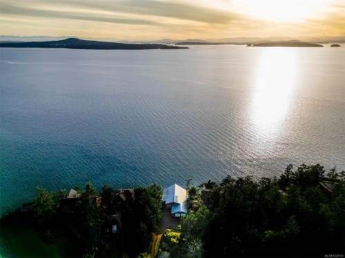 37189 Schooner Way, Pender Island, BC 