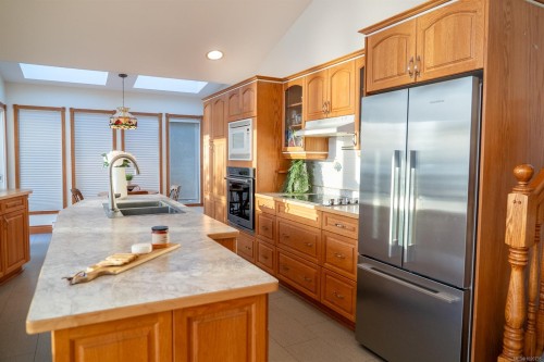 37189 Schooner Way, Pender Island, BC 