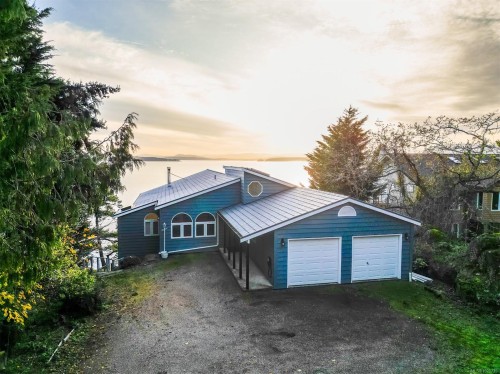 37189 Schooner Way, Pender Island, BC 