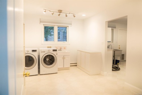 37189 Schooner Way, Pender Island, BC 