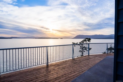 37189 Schooner Way, Pender Island, BC 