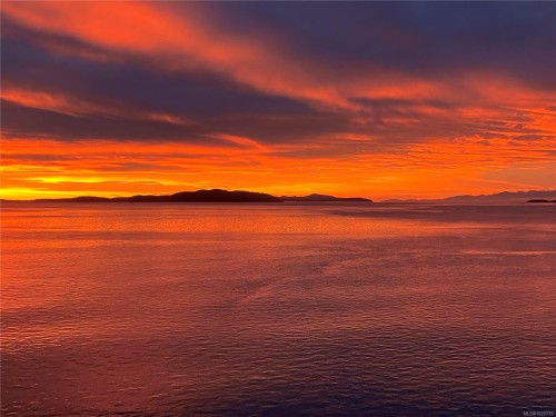 37189 Schooner Way, Pender Island, BC 