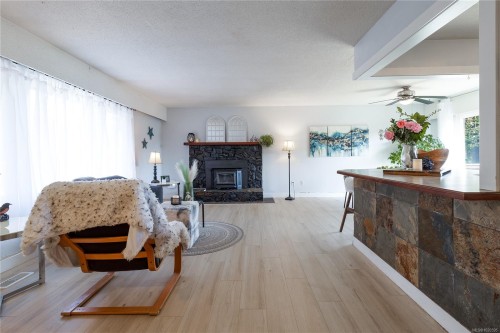 2112 Boxwood Rd, Nanaimo, BC 