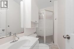 bathroom 1 - 