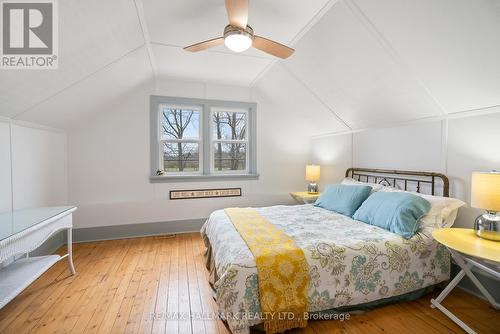 231 Point Abino Road S, Fort Erie, ON - Indoor Photo Showing Bedroom