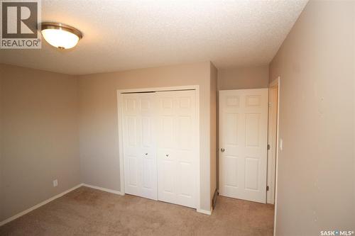 406 Main Street, Climax, SK - Indoor Photo Showing Other Room