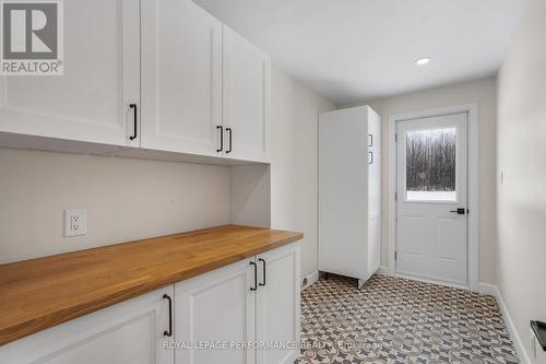 245 300 Route E, The Nation, ON - Indoor Photo Showing Other Room