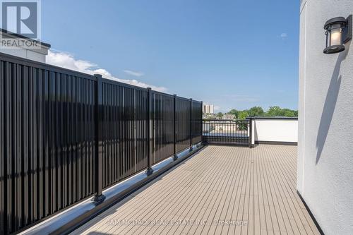 21 - 95 Brookfield Road, Oakville, ON - Outdoor With Balcony With Exterior