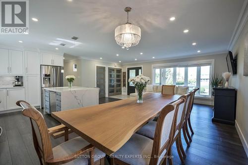 390 Wendall Place, Oakville, ON - Indoor Photo Showing Dining Room