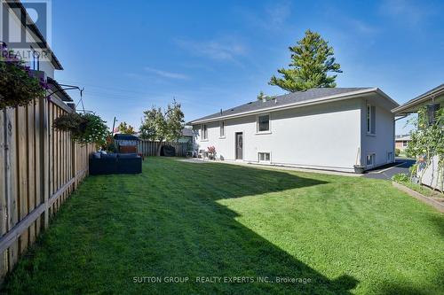 390 Wendall Place, Oakville, ON - Outdoor With Exterior