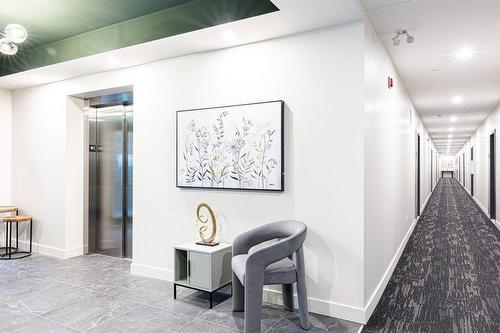 Passageway - 214-555  - 565 Rue René-Lecavalier, Terrebonne (Terrebonne), QC - Indoor Photo Showing Other Room