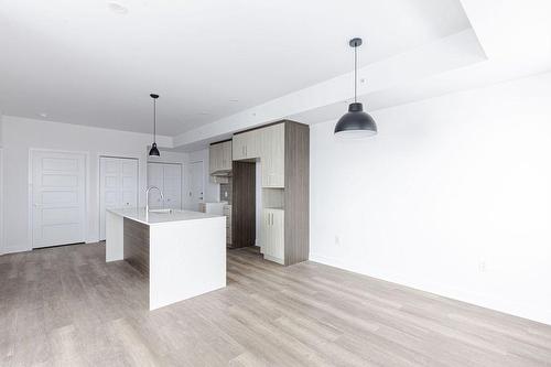 Dining room - 214-555  - 565 Rue René-Lecavalier, Terrebonne (Terrebonne), QC - Indoor Photo Showing Kitchen