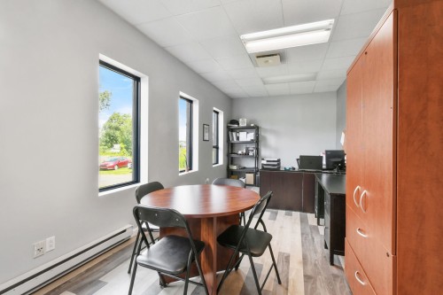 Autre - 100-268 Boul. Pierre-Boursier, Châteauguay, QC - Indoor Photo Showing Other Room